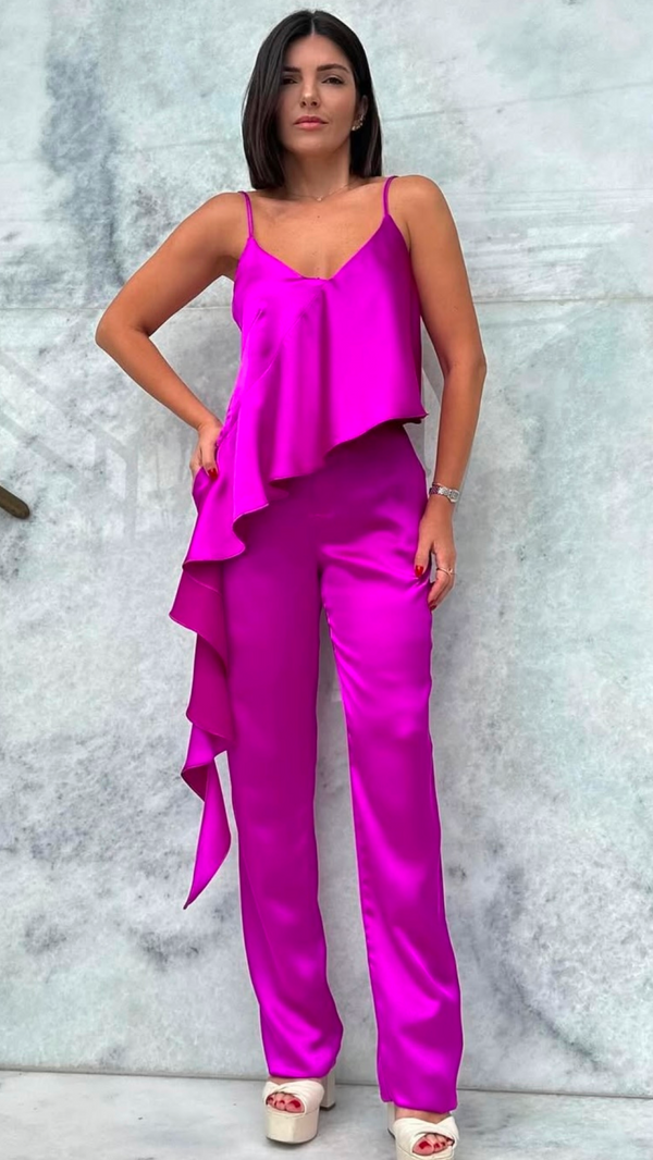 Conjunto Rosa Fúcsia Assimétrico Skazi