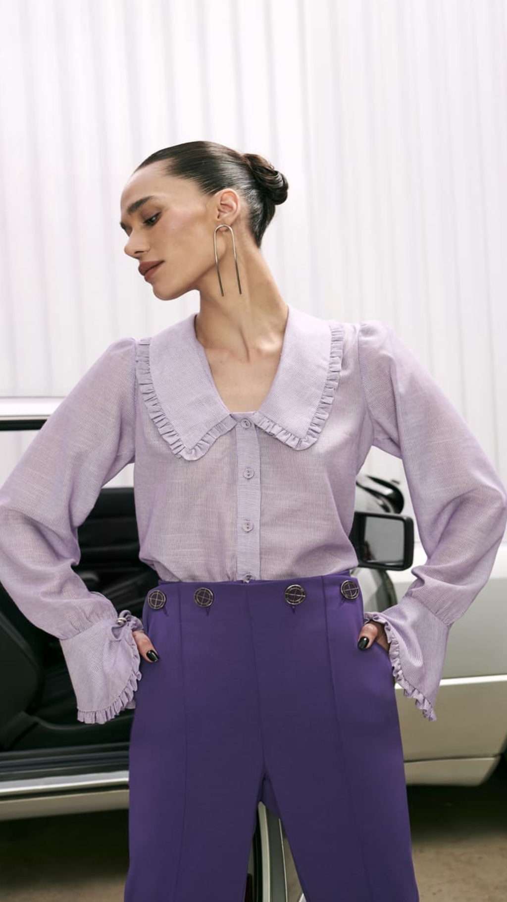 Camisa Roxa Listrada Babados Tufi Duek