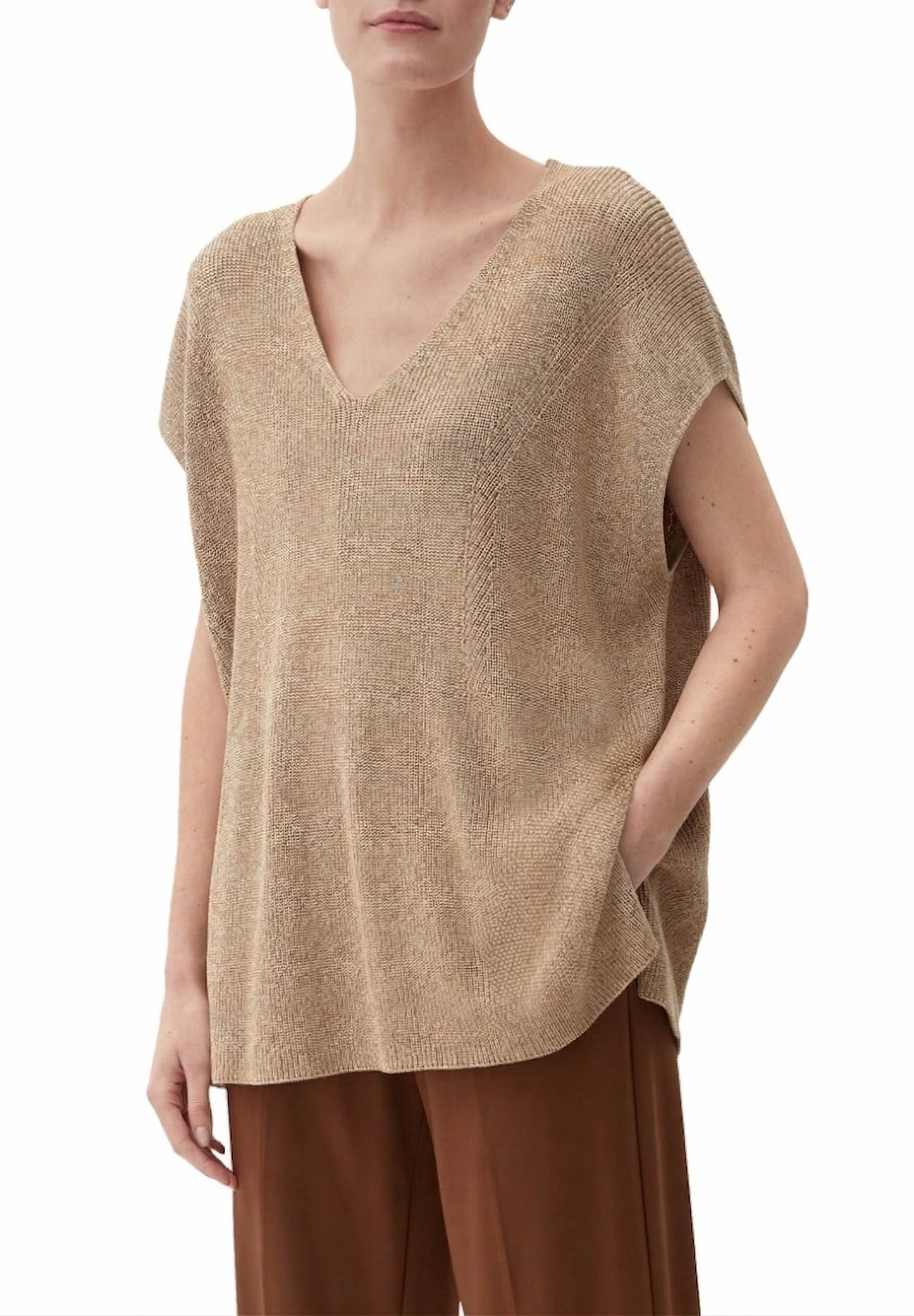Blusa Nude em Tricot Sacada