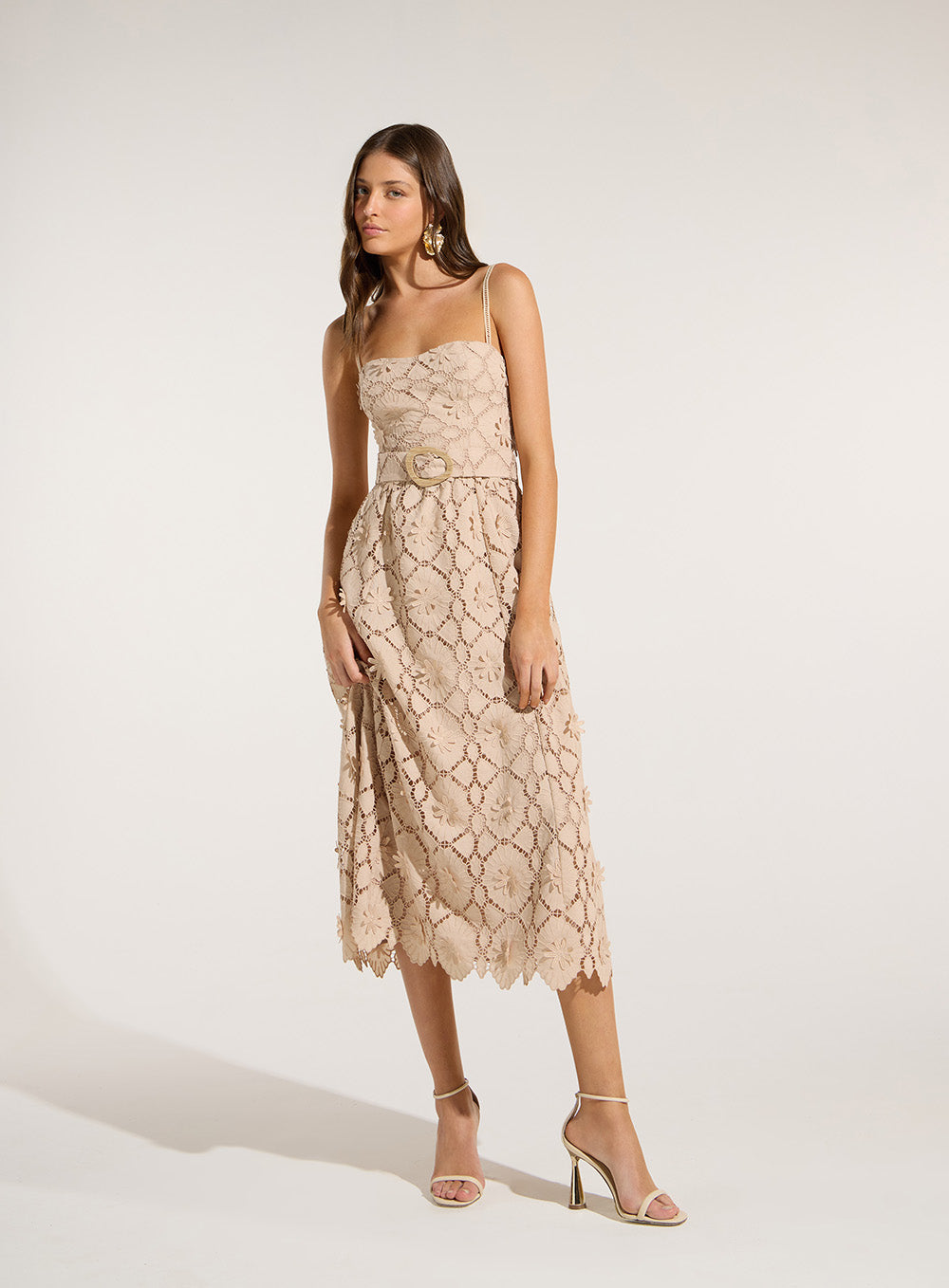 Vestido Nude em Renda Flores Skazi