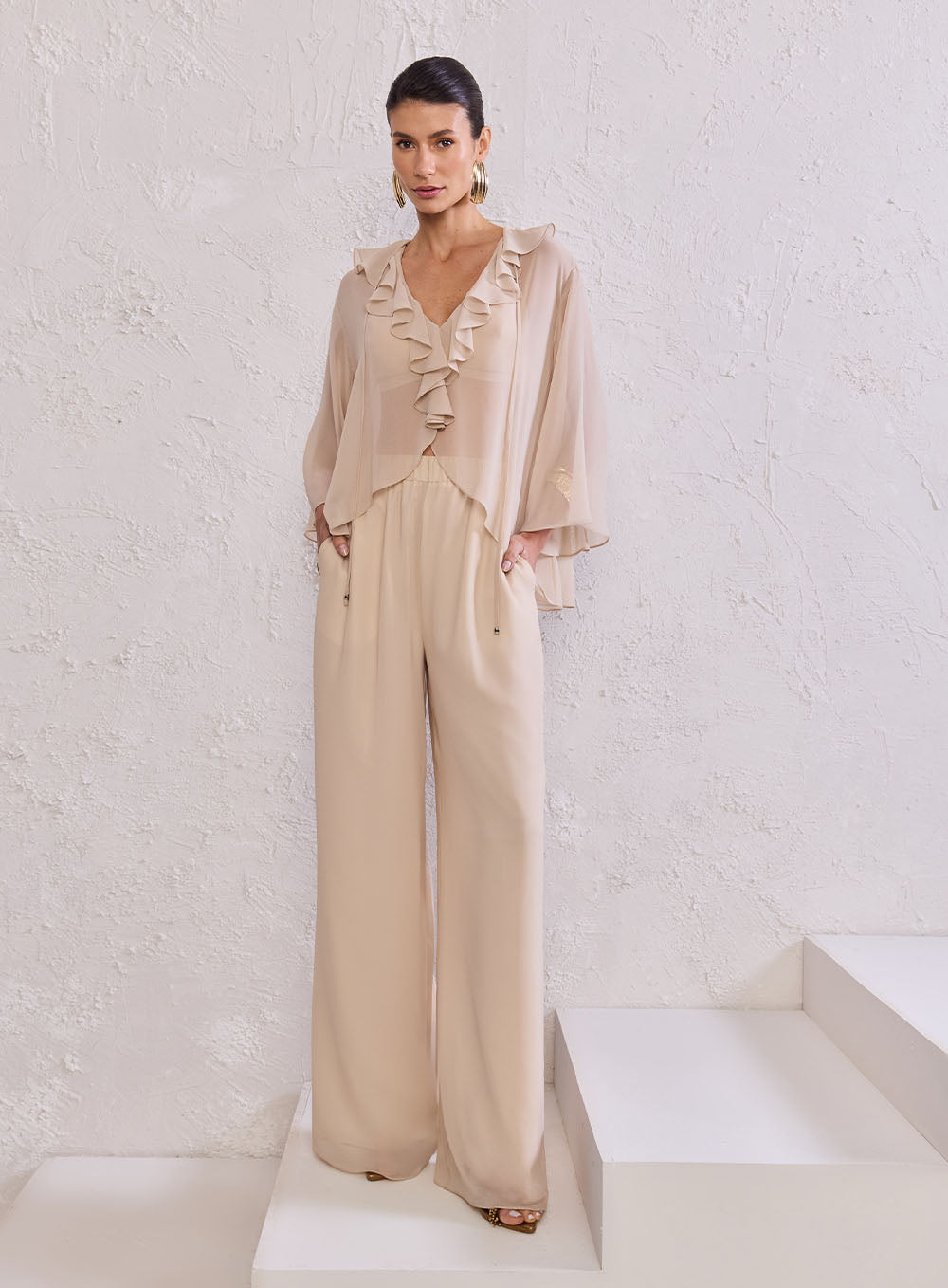 Blusa Nude em Chiffon com Babados Tufi Duek