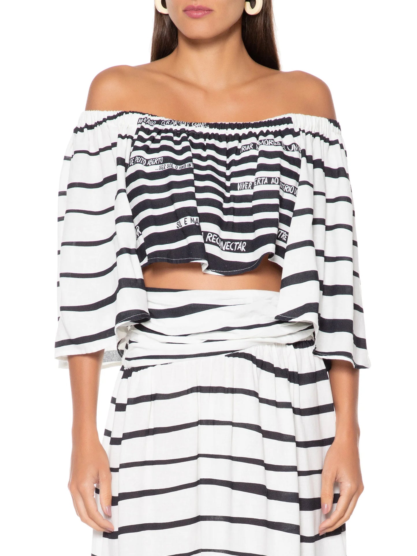 Conjunto Branco e Preto Estampa Listras Dress To