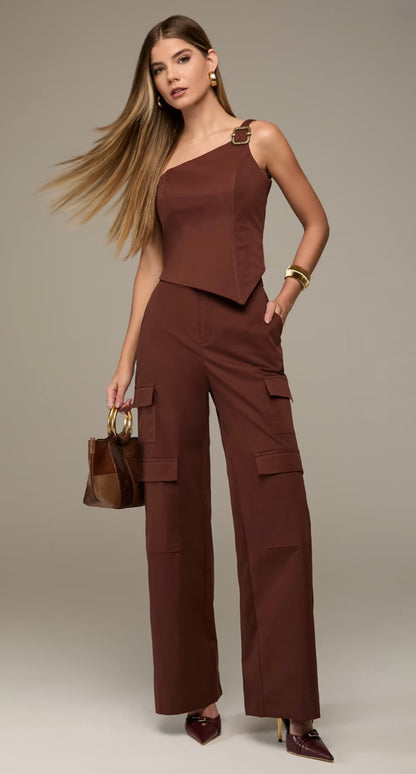 Conjunto Verde ou Marrom Calça Cargo e Blusa Ombro Só Manie
