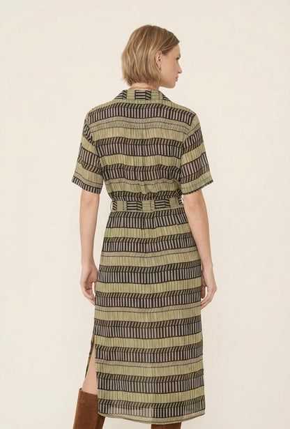 Chemise Verde e Preta Estampada Animale