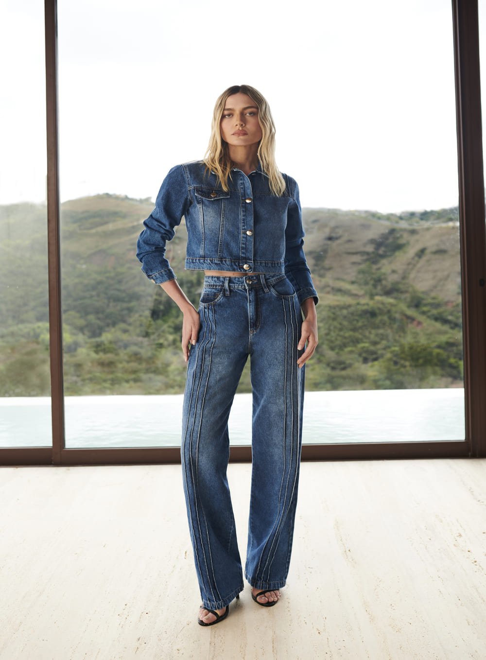 Calça Pantalona Nervura Jeans Tufi Duek -SALE