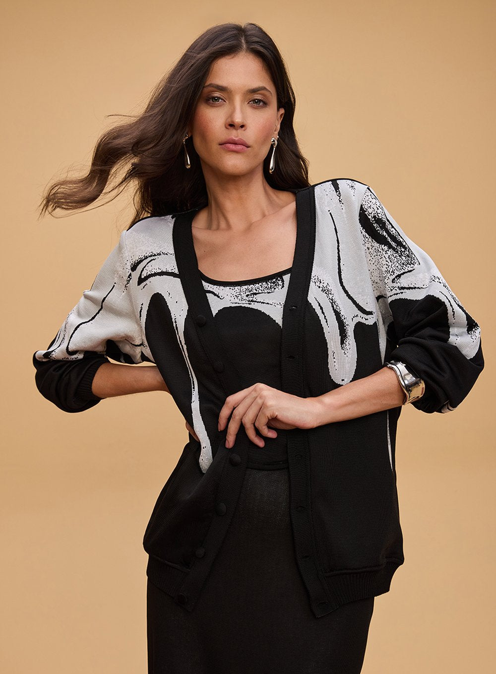 Cardigan Gota Pixel Preto Tufi Duek -SALE