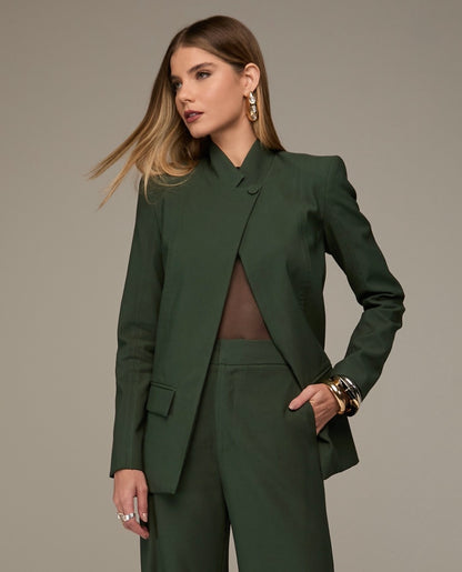 Conjunto Blazer e Calça em Alfaiataria Botão na Gola Manie