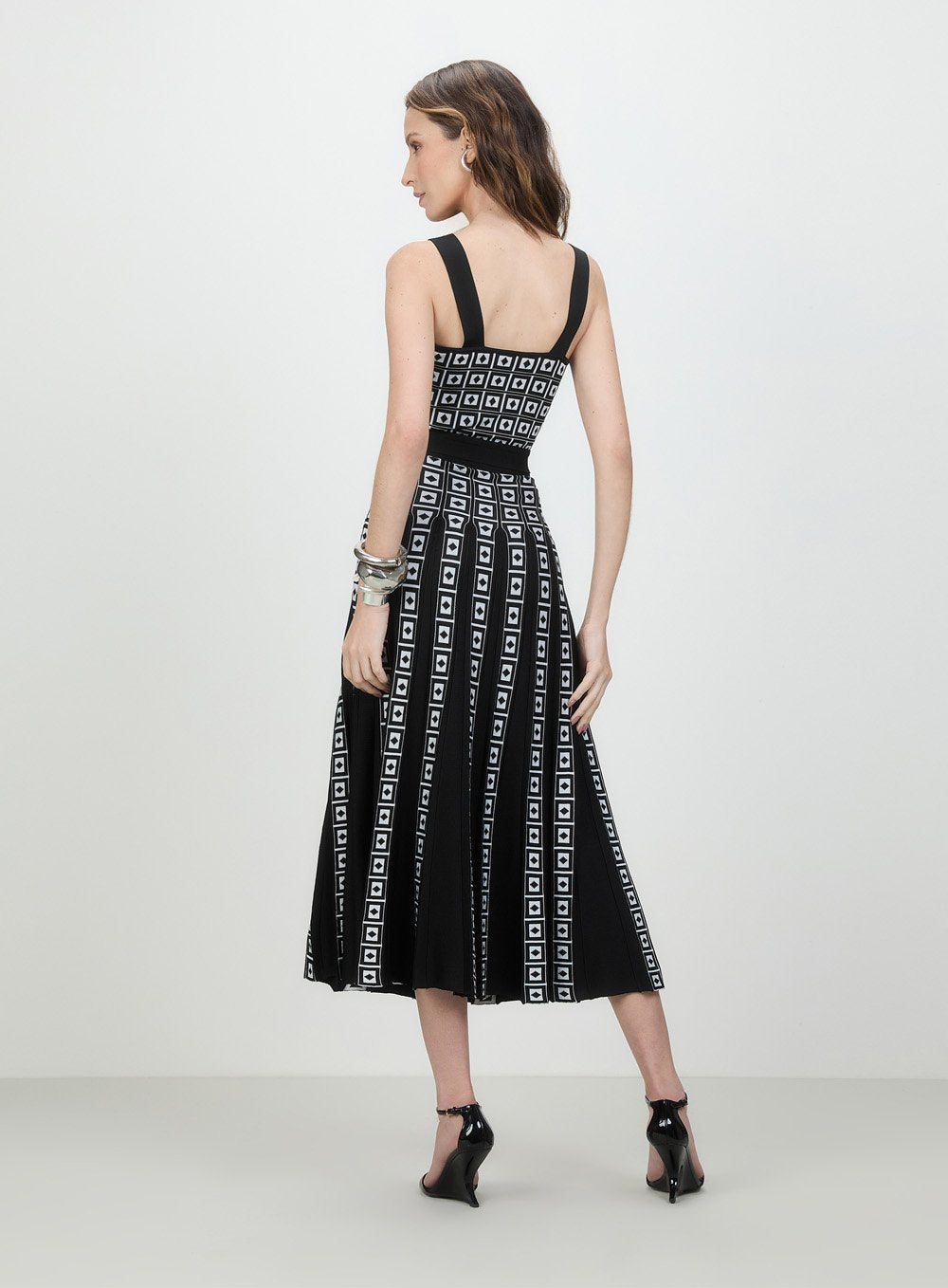 Conj. Top e Saia Tricot Quadriculado Preto Tufi Duek -SALE