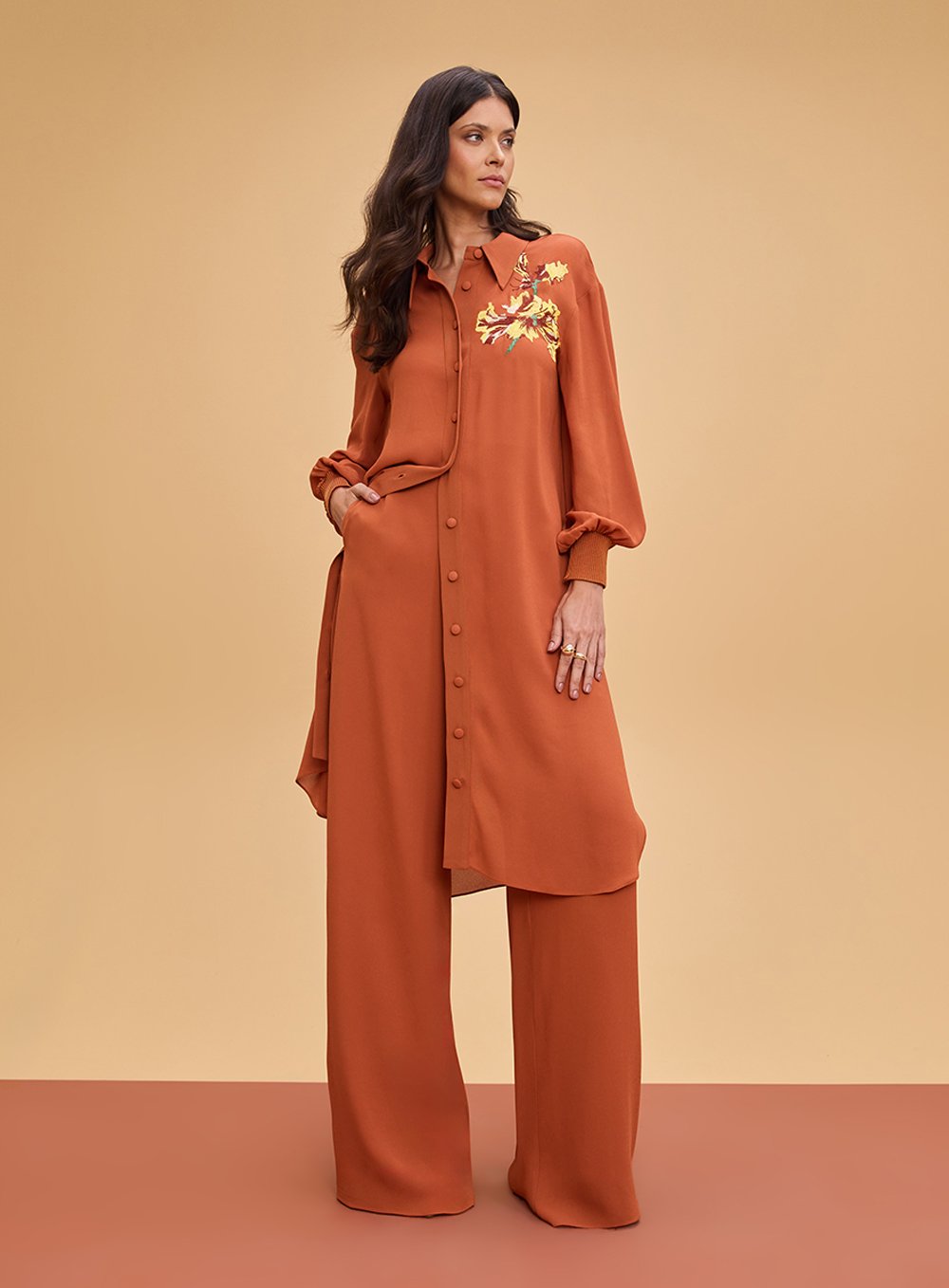 Conjunto Maxi Chemise Bordada Laranja Tufi Duek -SALE