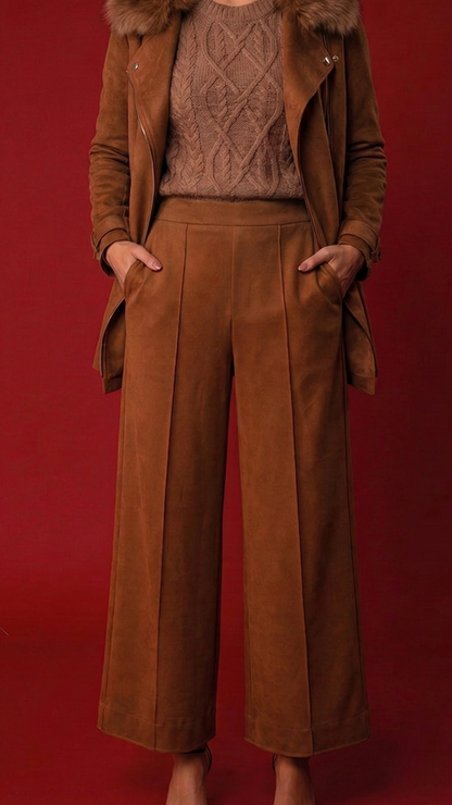 Calça Camel em Suede Modelagem Pantacourt – MOB