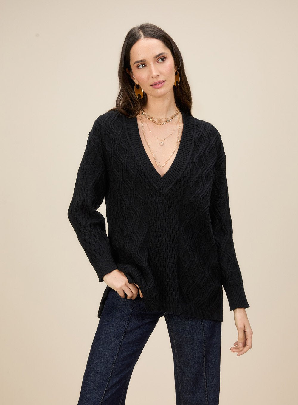 Pull Manga Longa Preto Skazi -SALE