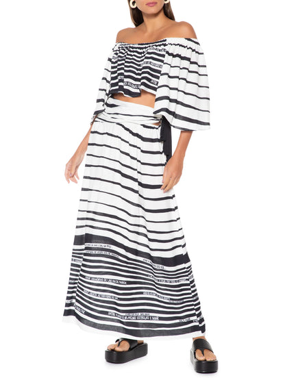Conjunto Branco e Preto Estampa Listras Dress To