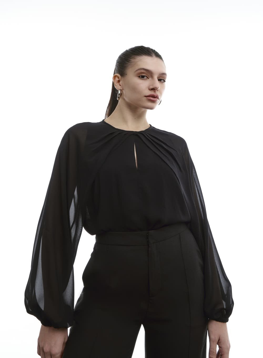 Blusa Decote Pregas Tufi Duek -SALE