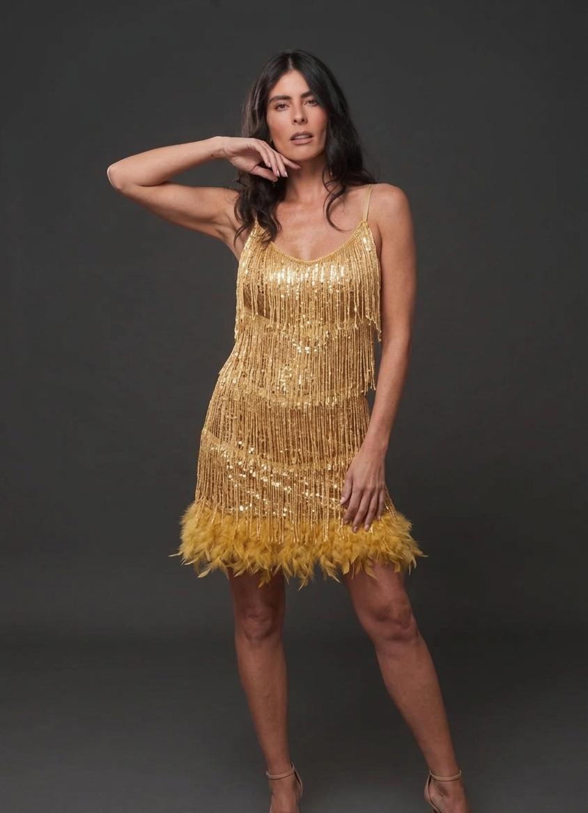 Vestido Dourado Paetê e Franjas