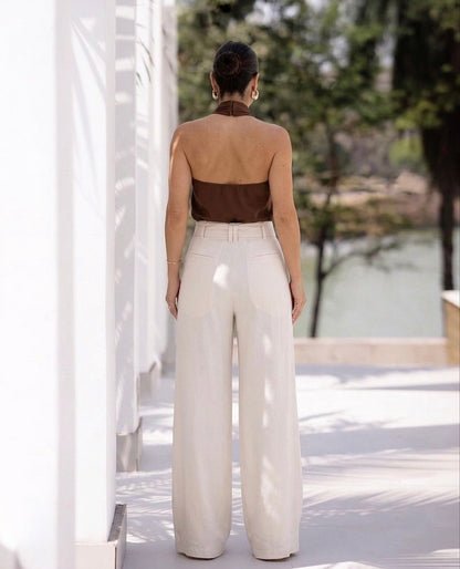 Calça Off White com Cinto Annie Pestana