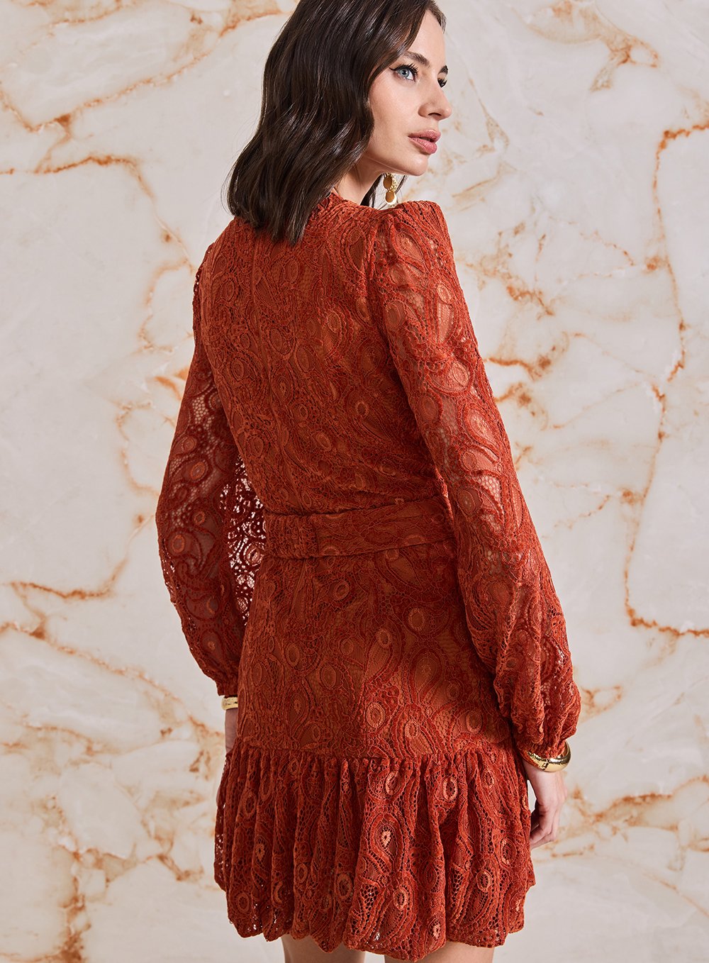 Vestido Curto Renda Skazi -SALE
