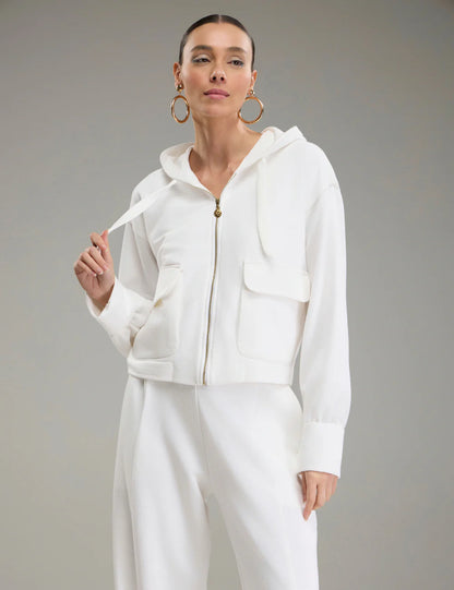 Conjunto Branco ou Preto em Moletom Strass