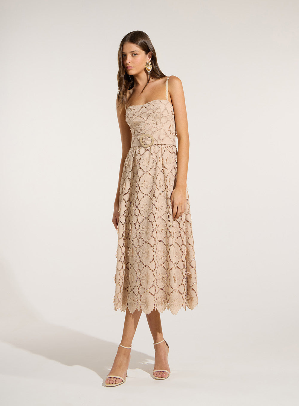Vestido Nude em Renda Flores Skazi