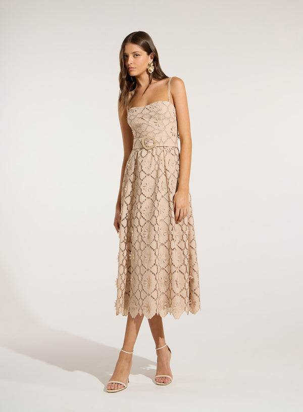 Vestido Nude em Renda Flores Skazi