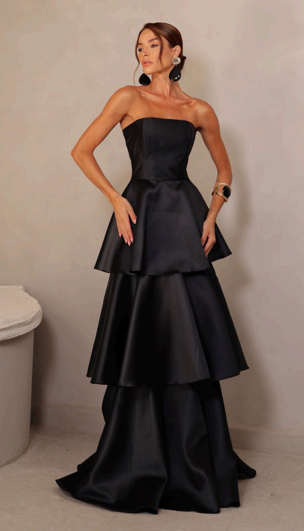Vestido Preto em Tafetá Amicci