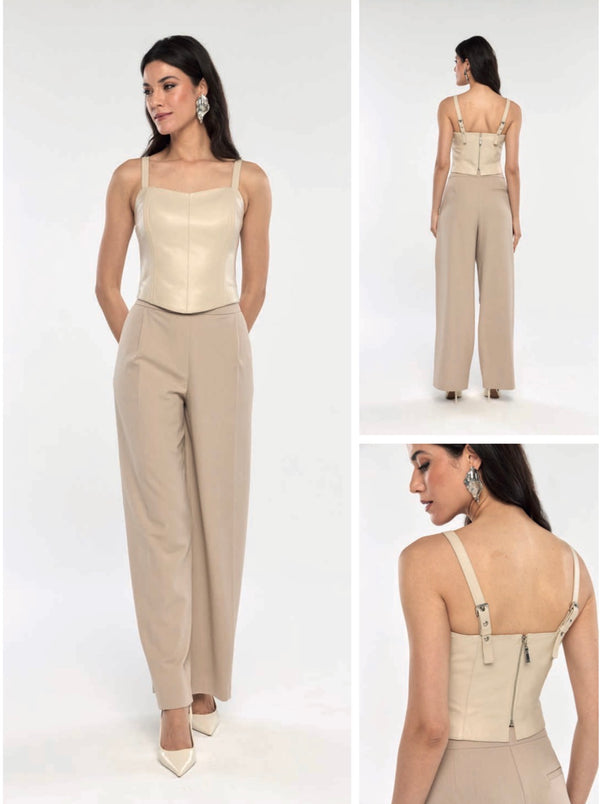 Corset em Couro