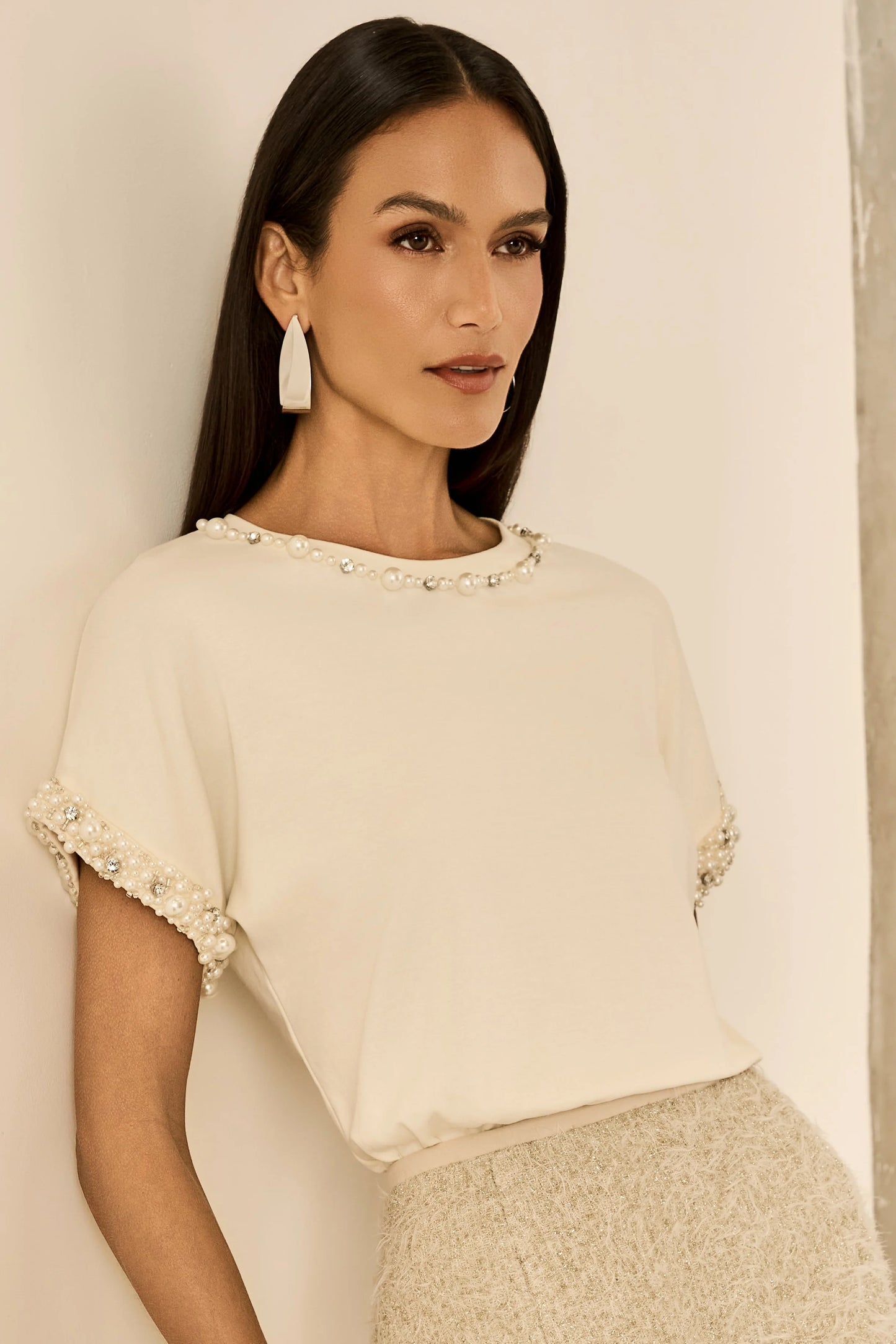 Blusa Off ou Marrom Bordada Fleche D'or