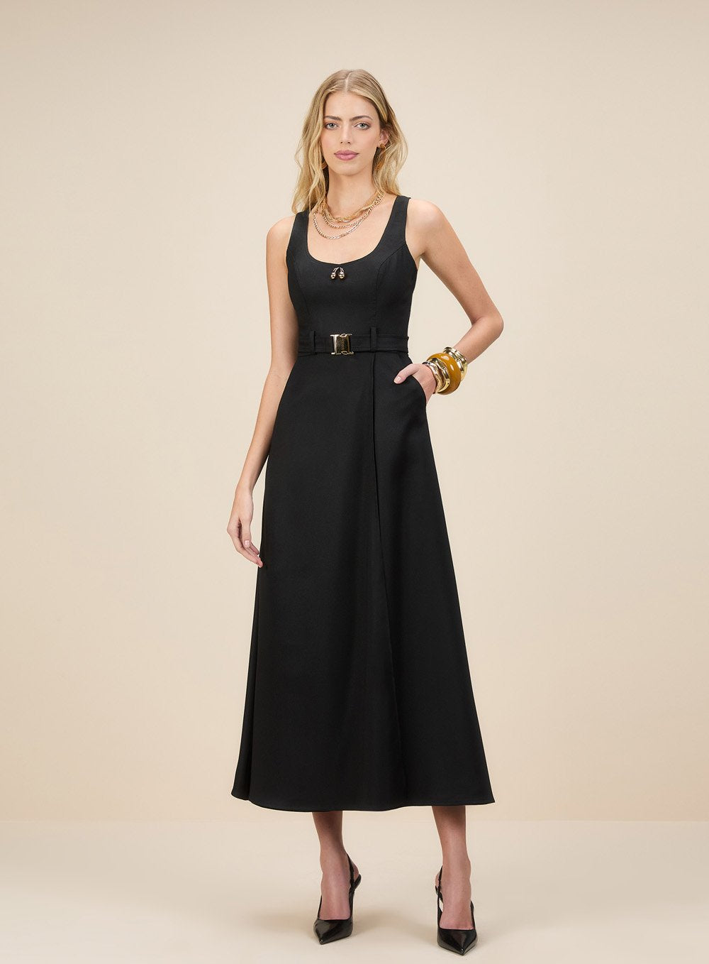 Vestido Midi Alfaiataria Preto Skazi -SALE