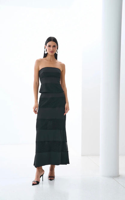 Conjunto Preto Saia e Corset Renda Naila Regina Salomão