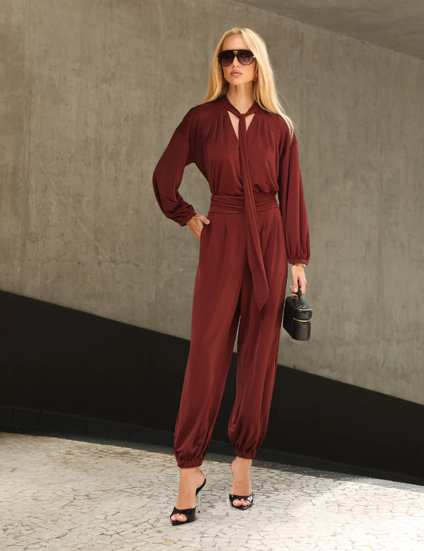 Conjunto Marrom ou Preto em Jersey Strass