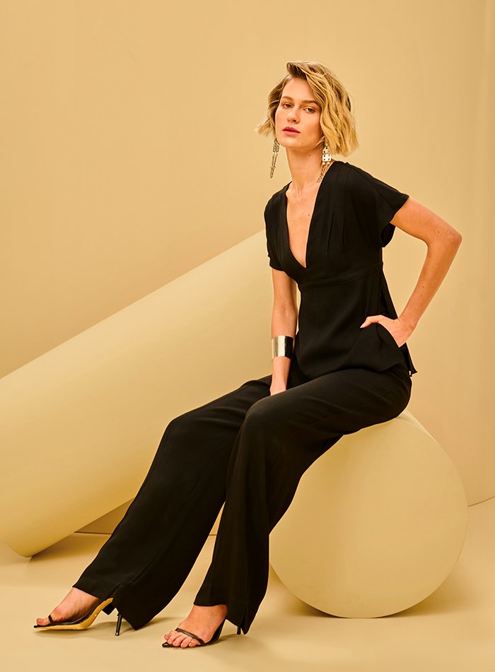 Blusa Pregas Ombro Midi Belt Preto Tufi Duek -SALE