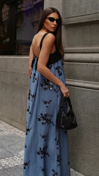 Vestido Azul Longo Bordado - Strass