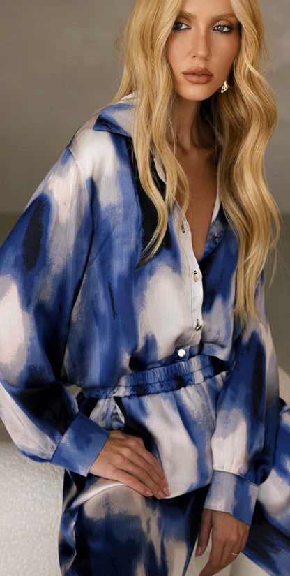 Conjunto Azul e Off White Kate Regina Salomão