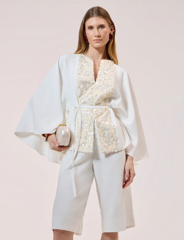 Conjunto Branco Brilho Bermuda Strass
