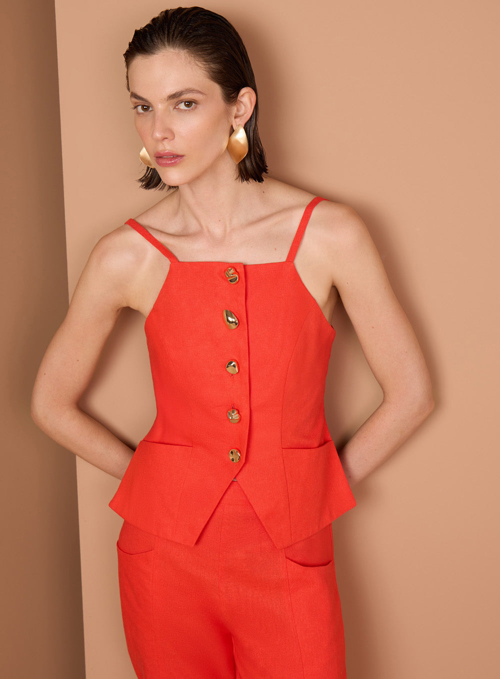 Conjunto Laranja Calça e Blusa com Botões Dourados Tufi Duek