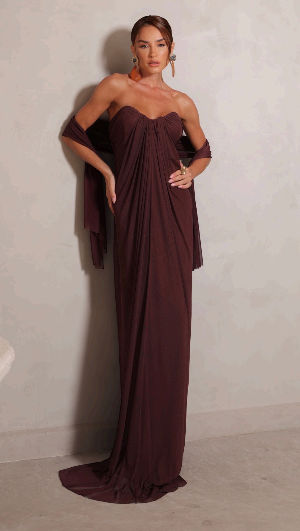 Vestido Marrom em Tule Drapeado Amicci