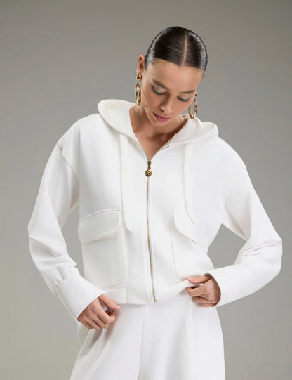 Conjunto Branco ou Preto em Moletom Strass