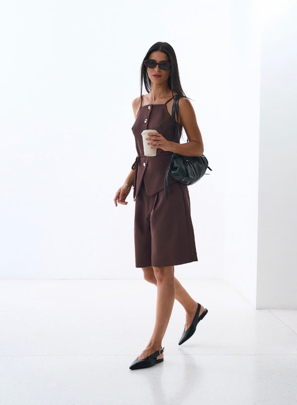 Conjunto Marrom Bermuda Anne e Blusa Daise Regina Salomão