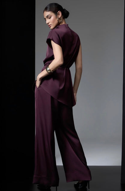 Conjunto Roxo em Cetim com Cinto Strass