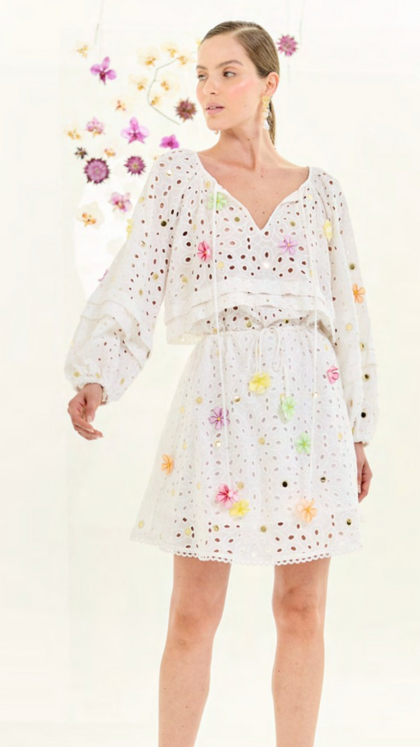 Vestido Branco Bordado Flores Nammos