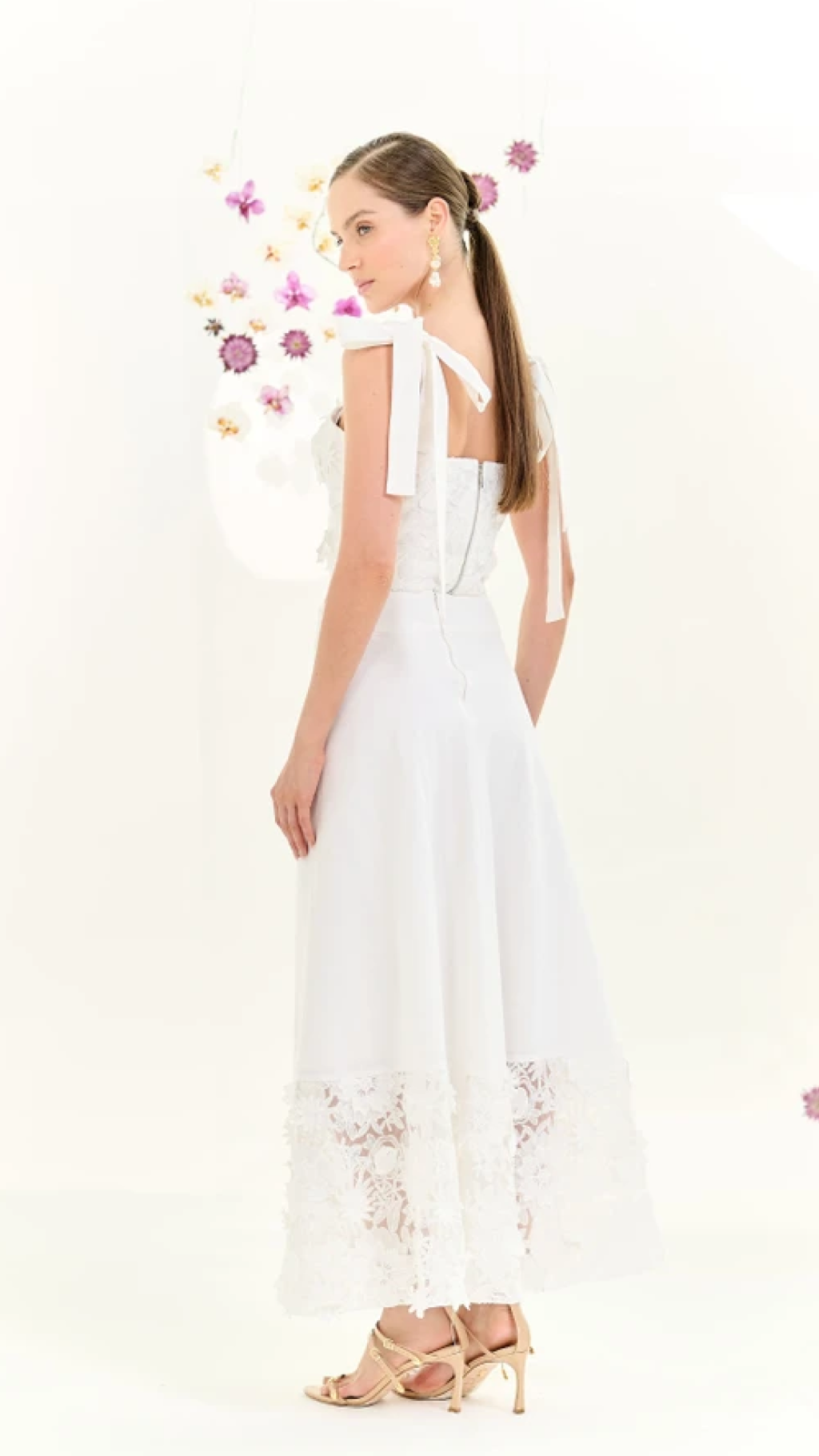 Conjunto Branco Bordado Renda Nammos