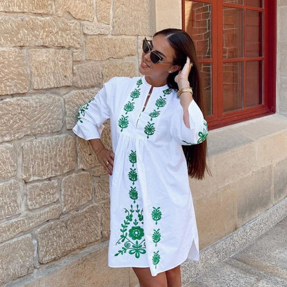 Vestido Branco Curto Bordado Verde Zara