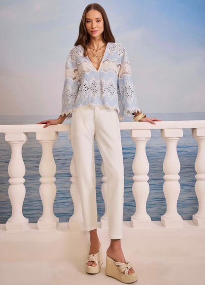 Blusa Azul com Renda Branca Skazi