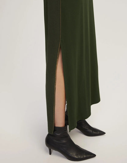 Vestido Verde Musgo Listra Dourada Shoulder