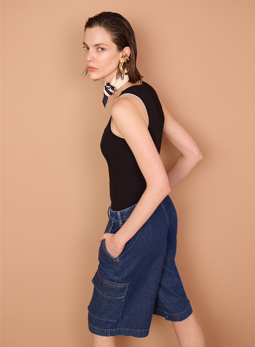 Bermuda Jeans Bolsos Tufi Duek