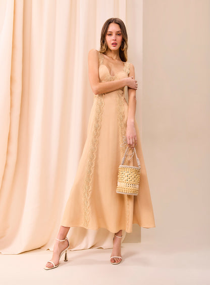 Vestido Bege Entremeio com Renda Skazi