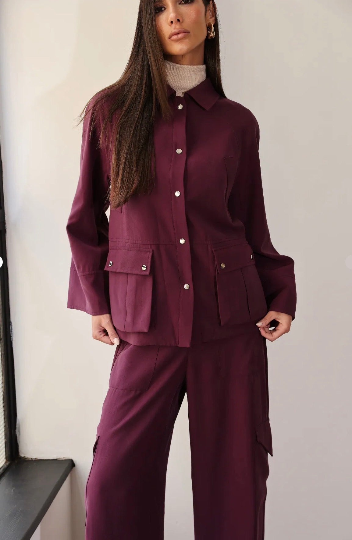Conjunto Roxo ou Marrom Casaco Cargo Lucinda Regina Salomão