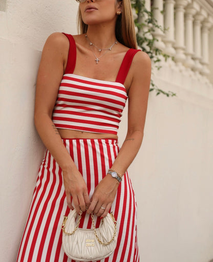 Conjunto Vermelho e Branco Listras Canelado Manie
