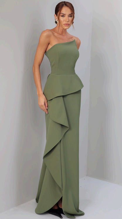 Vestido em Crepe de Alfaiataria Estruturado – Amicci