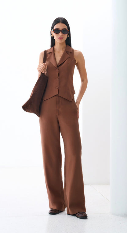 Conjunto Marrom ou Off White Júlia Regina Salomão