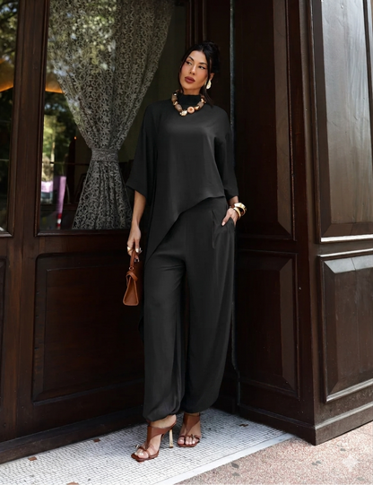 Conjunto Assimétrico em Crepe Strass